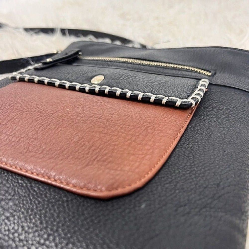 Clark’s Black Vegan Leather Black & Brown Messenger/Crossbody/Shoulder Bag/Purse - Picture 8 of 12